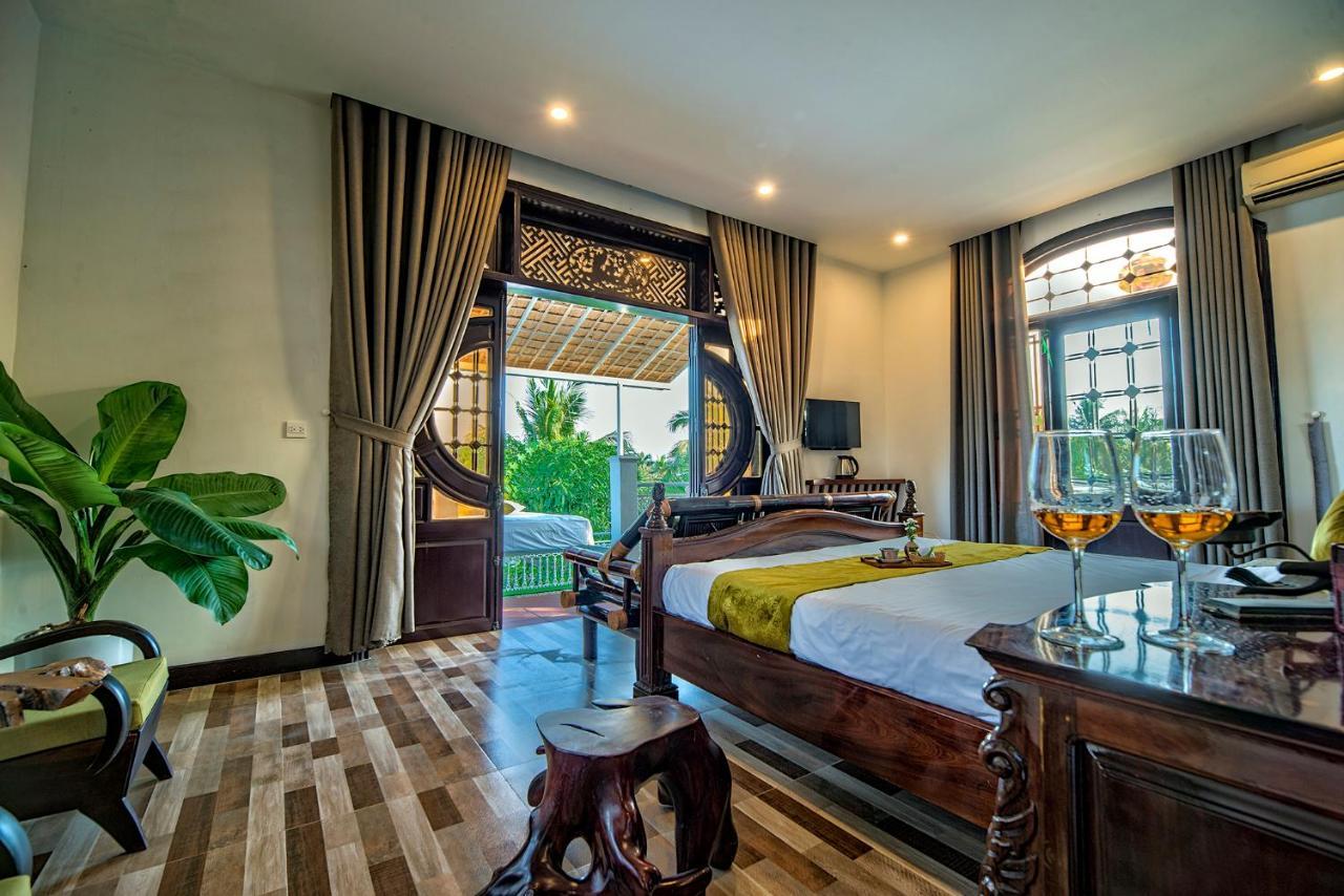 Nipa Riverside Villa Hoi An Exterior photo